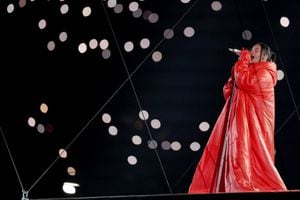 Rihanna en el Super Bowl. Foto: AFP.