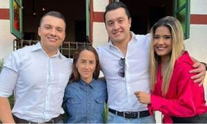 Equipo de Periodistas de 'Noticias Caracol' en Medellín