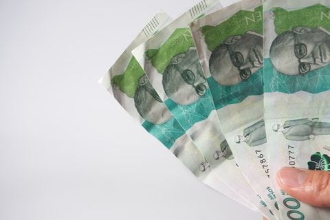 Billete de 100.000 pesos colombianos