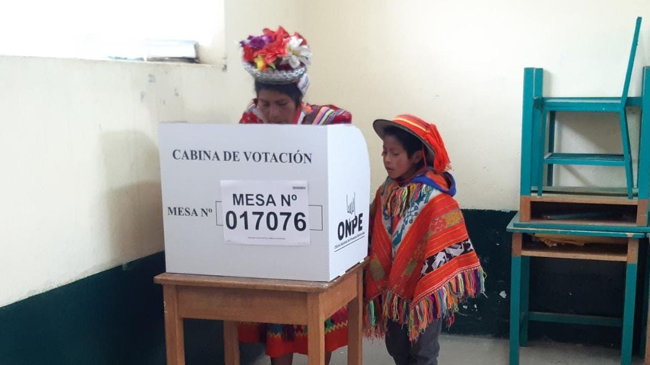 Candidato en Arequipa resultó derrotado por el voto en blanco.