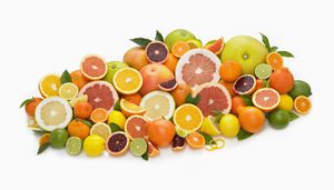 La naranja es rica en vitamina C, la cual es saludable para los cartílagos y para la formación de colágeno.