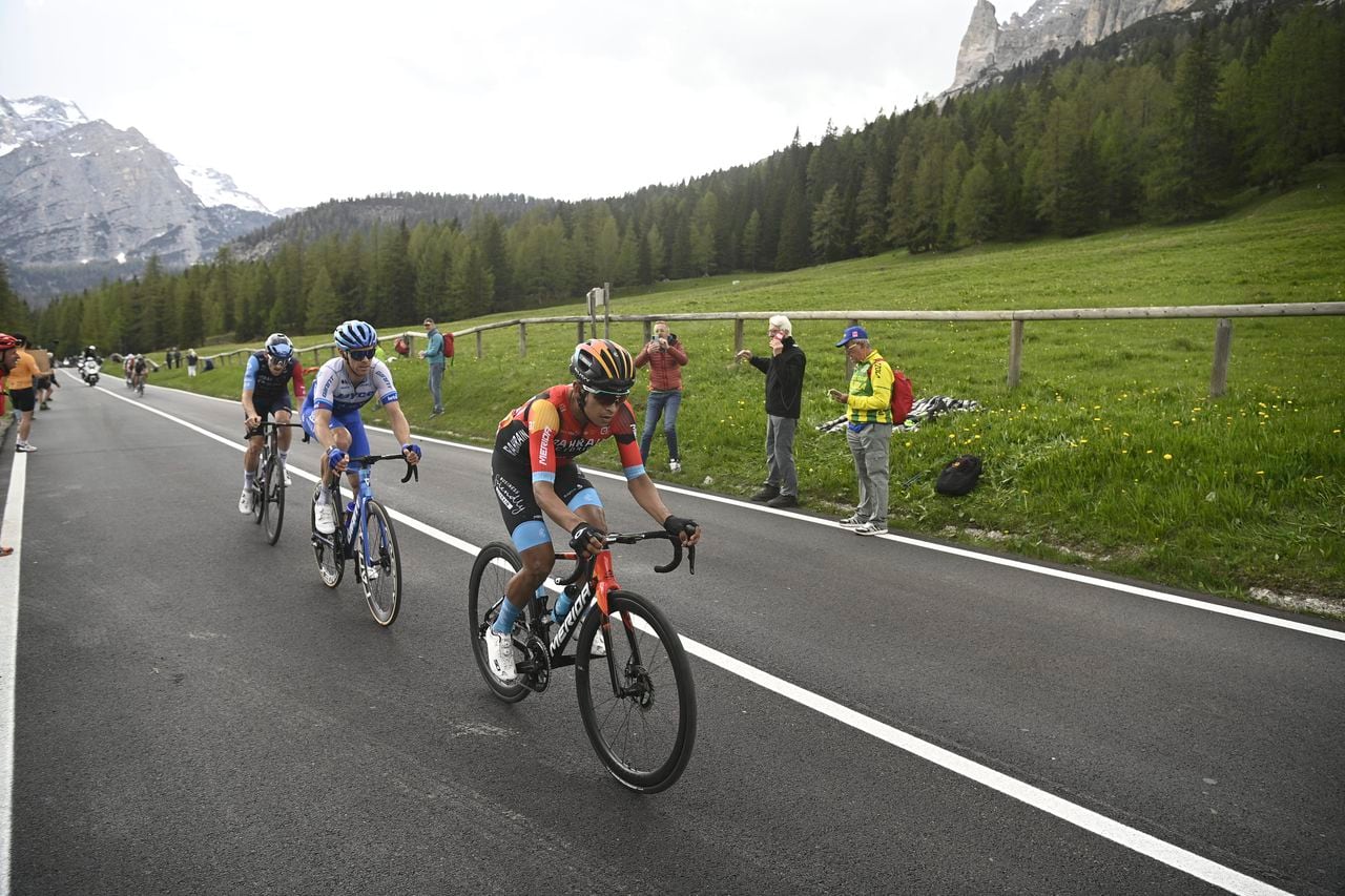 Colombia's Santiago Buitrago pedals on his way to win the 19th stage of the Giro D'Italia , tour of Italy cycling race, from Longarone to Tre Cime di Lavaredo, Italy, Friday, May 26, 2023. (Fabio Ferrari/LaPresse via AP)