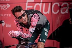 Rigoberto Urán sobre los rodillos en la presente edición de La Vuelta