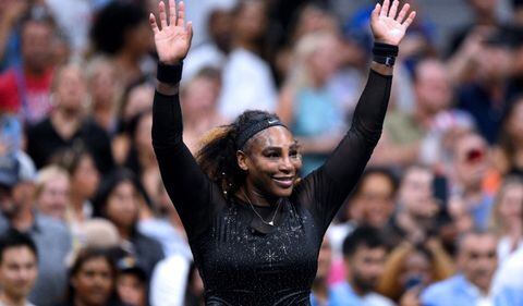 Serena Williams sigue aplazando su retiro del tenis profesional