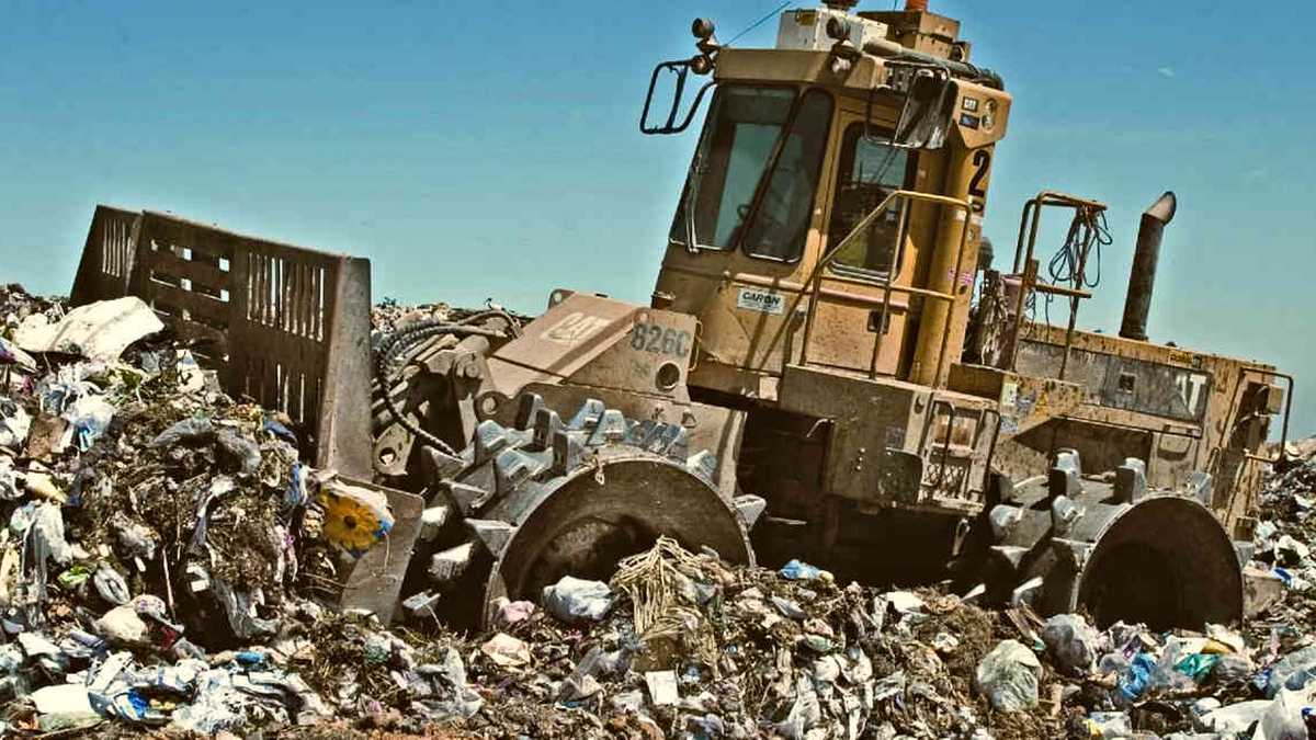 Los rellenos sanitarios del país dejaron de recibir toneladas de basura durante los primeros 30 días de aislamiento obligatorio. Foto: Pixabay. 