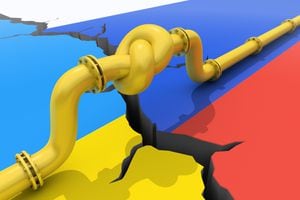 Foto de referencia sobre el gas y las banderas de Ucrania y Rusia