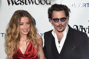 CULVER CITY, CA - JANUARY 09:  Amber Heard and Johnny Depp attend The Art of Elysium 2016 HEAVEN Gala presented by Vivienne Westwood & Andreas Kronthaler at 3LABS on January 9, 2016 in Culver City, California. (Photo by C Flanigan/Getty Images)