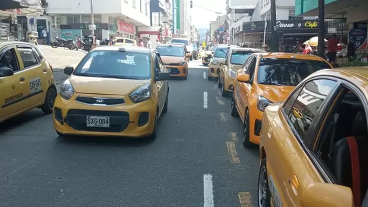 En el caso del transporte individual de pasajeros tipo taxi, la carrera mínima queda en $5.000 y entra a regir el día 1 de marzo del presente año.