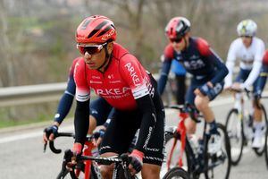 Nairo Quintana terminó segundo en la etapa y se hace dueño de la camiseta verde