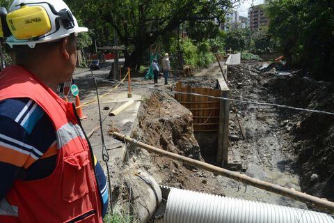 Cali: Regreso el invierno y no han terminado las obras de mitigación para la época de lluvia en los principales ríos de la ciudad foto José L Guzmán. El País