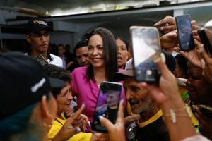 Maria Corina Machado, candidate of the Vente Venezuela party for the opposition primaries, meets with her supporters after a press conference, in Caracas, Venezuela September 6, 2023. REUTERS/Leonardo Fernandez Viloria