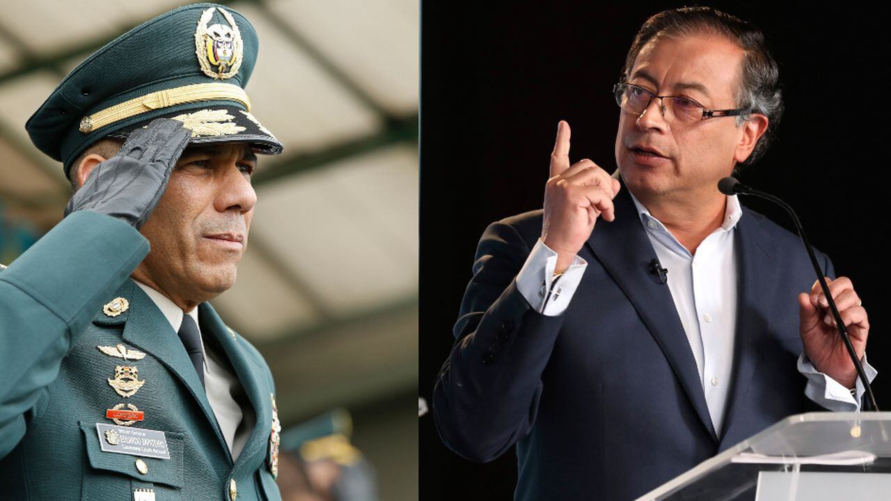 El general Eduardo Zapateiro y el candidato Gustavo Petro