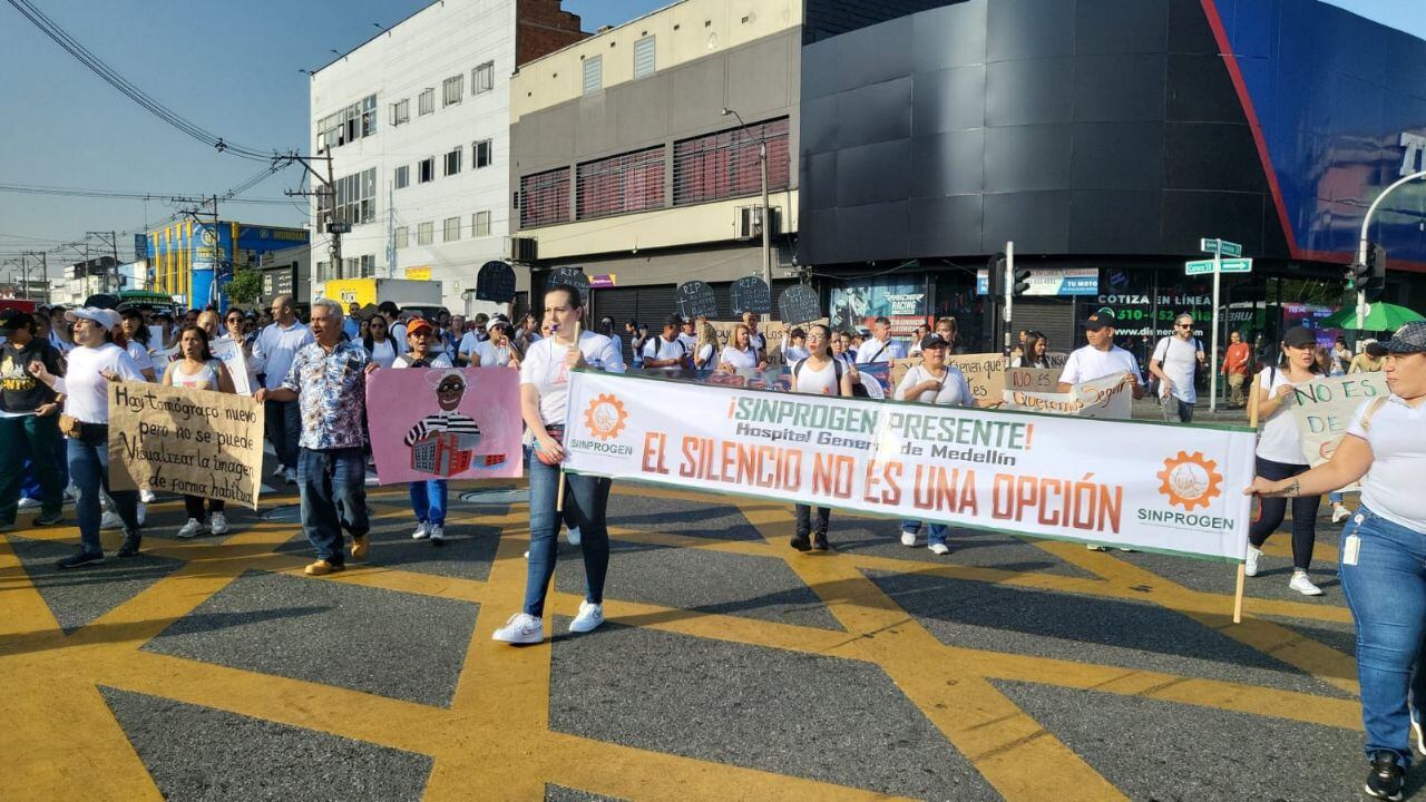 Manifestación ciudadana en Medellín, este 5 de diciembre.