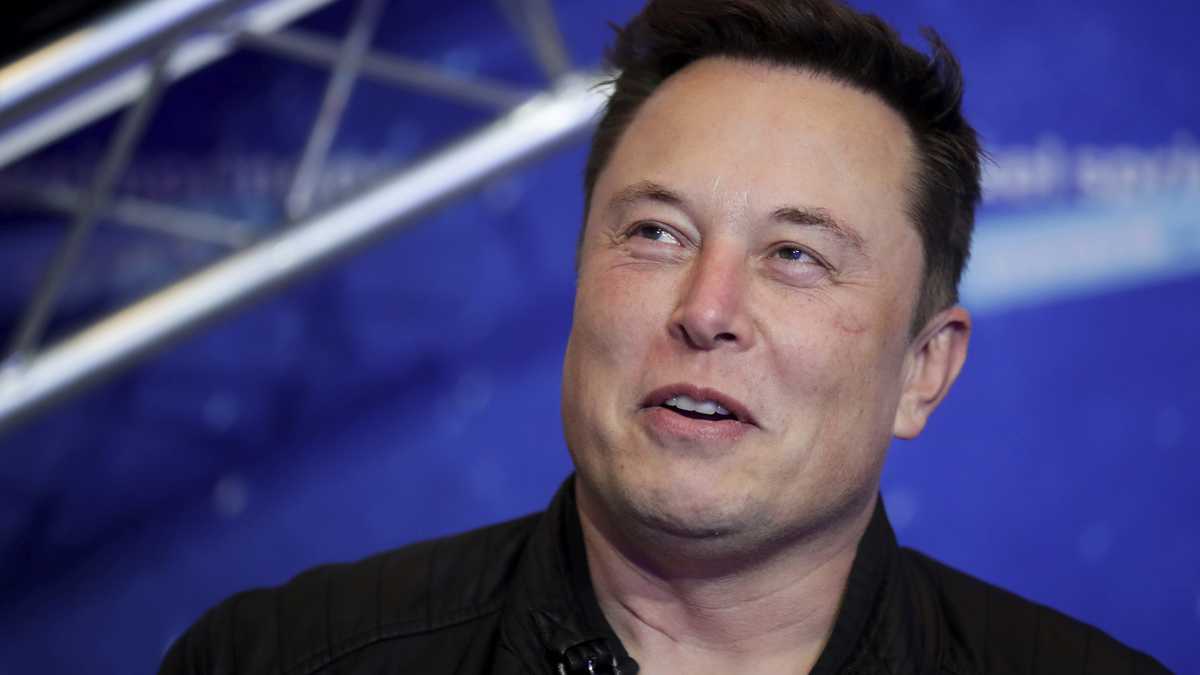 Elon Musk, el CEO de Tesla (Hannibal Hanschke/Pool Photo via AP, File)