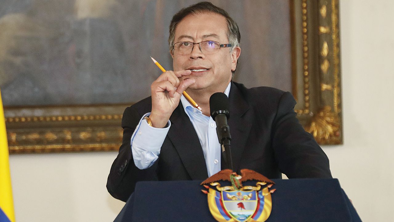 gustavo petro Presidente de Colombia 