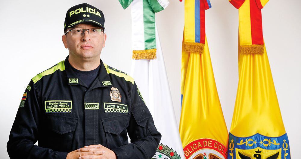 GENERAL CARLOS TRIANA DIRECTOR DE LA POLICÍA METROPOLITANA DE BOGOTÁ 