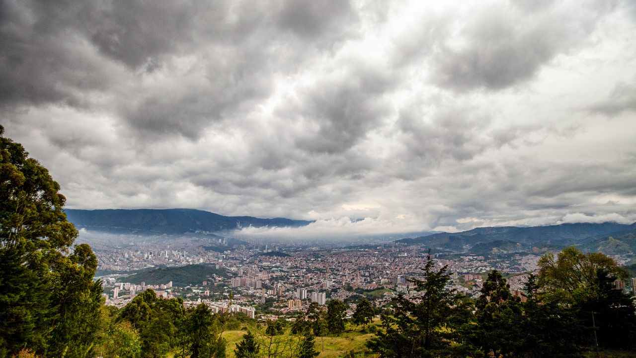 Mejora la calidad del aire en Medellín, según en AMVA