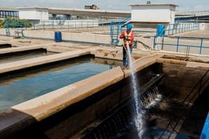 Triple A aseguró que ha intensificado acciones para normalizar la coloración del agua que se ha presentado en algunos sectores de Barranquilla, Soledad y Galapa.