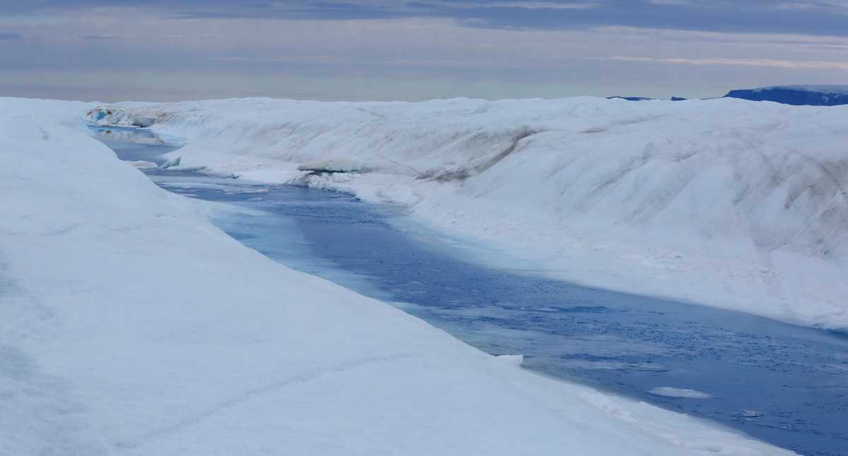 Uno studio rivela lo stadio dello scioglimento in Groenlandia e mette in guardia sui rischi futuri