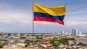 Bandera colombiana sobre la ciudad de Cartagena de Indias, Colombia