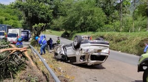 Concejal pierde la vida en aparatoso accidente de tránsito en Santander.