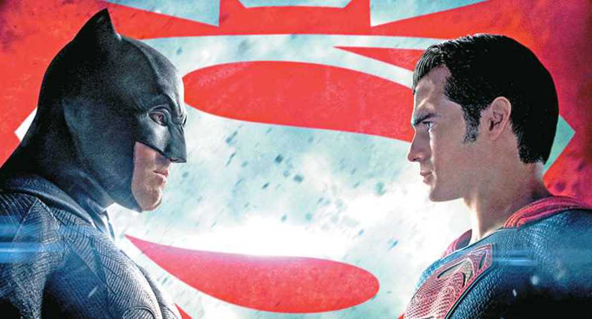 Cómics Marvel y DC Comics compiten con Los Vengadores y Batman vs. Supermán