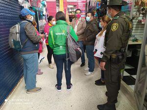 La Policía aumenta los operativos contra el tráfico animal en Bogotá.