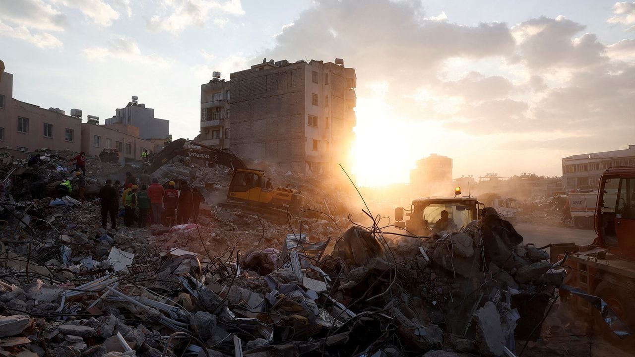 En imágenes : Las ciudades en ruinas tras terremoto Turquía-Siria