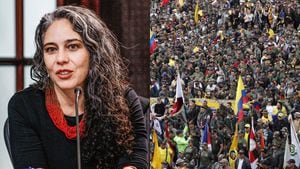 María José Pizarro critica la protesta de militares retirados.