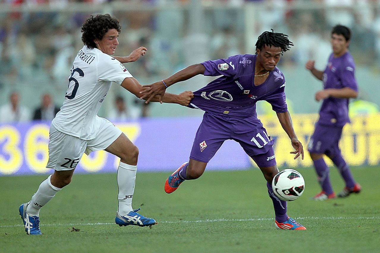 El colombiano vistió los colores de la Fiorentina antes de llegar a la Juventus.
