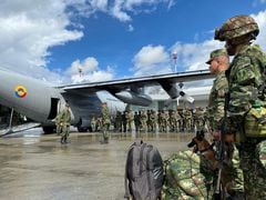 En un avión hércules llegaron al Cauca, 200 hombres de las fuerzas especiales del Ejército para enfrentar a las disidencias de las Farc.