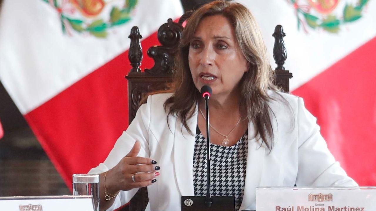 La presidente de Perú, Dina Boluarte, manifestó su preocupación por no adelantar las elecciones
