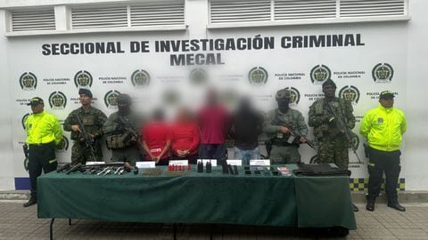 Cuatro capturados dejó el operativo militar, entre ellos alias Picoro, señalado cabecilla de la estructura Jaime Martínez.