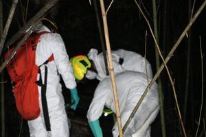 Los bomberos de Bucaramanga realizaron el rescate del cuerpo.