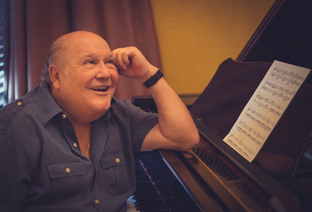 El cantautor argentino Leo Dan.