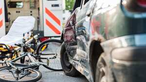 Imagen de referencia de siniestro en carro.