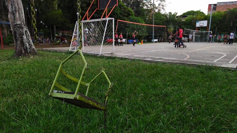Habitantes del sector reclaman mayor intervención de la Junta de Acción Comunal y de las autoridades para recuperar este espacio emblemático.