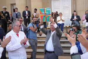 El presidente Gustavo Petro y la ministra de Salud, Carolina Corcho, presentaron el texto de la reforma a la salud.