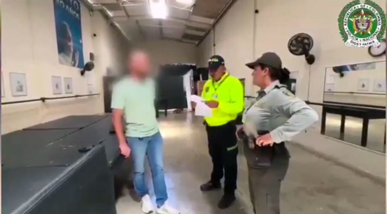 Museo Rayo colabora en la recuperación de una obra robada del maestro Omar Rayo