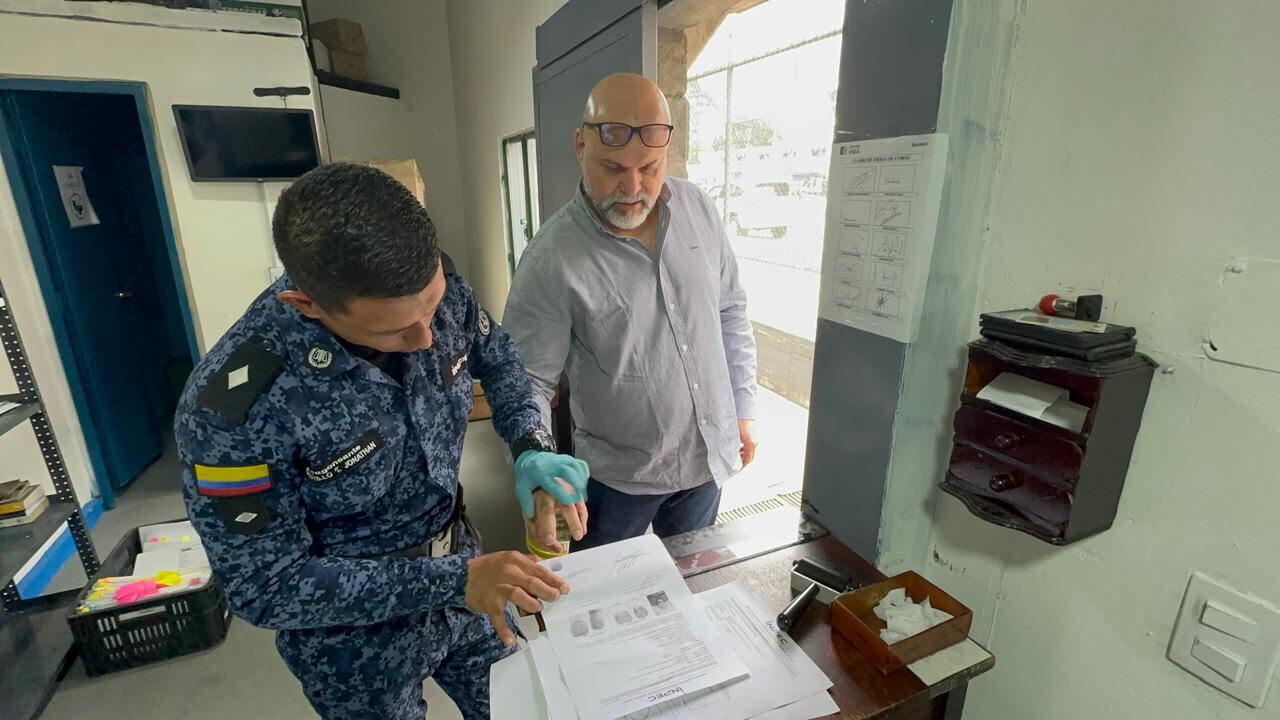 Esta es la primera foto de Salvatore Mancuso en libertad
