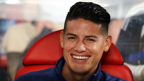 James nominado dentro de los mejores volantes del 2024.