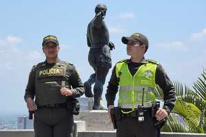La Policía Nacional en su estrategia "Cali Segura" Brinda acompañamiento a los habitantes de la sucursal del cielo y que puedan disfrutar de los lugares más lindos de nuestra ciudad.