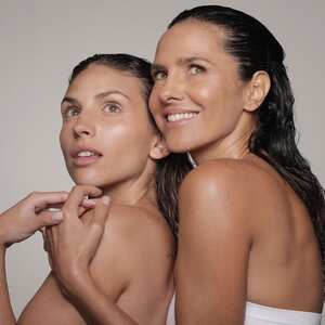 Paola Turbay y su hija Sofía Estrada Turbay