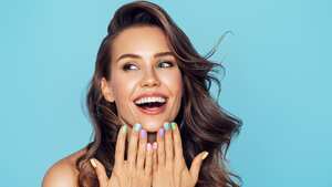 Tendencia de uñas almendradas