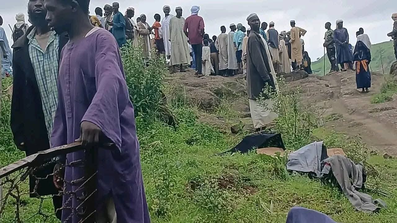 El deslizamiento acabó con una aldea donde murieron 1.000 personas