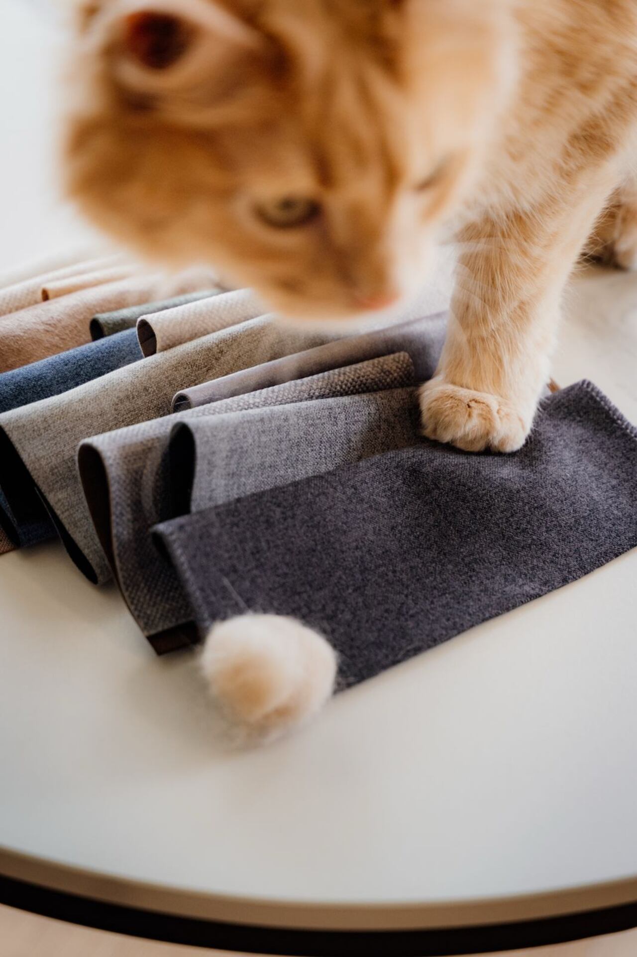 La colección Ancestro de Lafayette combina saberes artesanales y tecnología textil para crear espacios sensoriales.