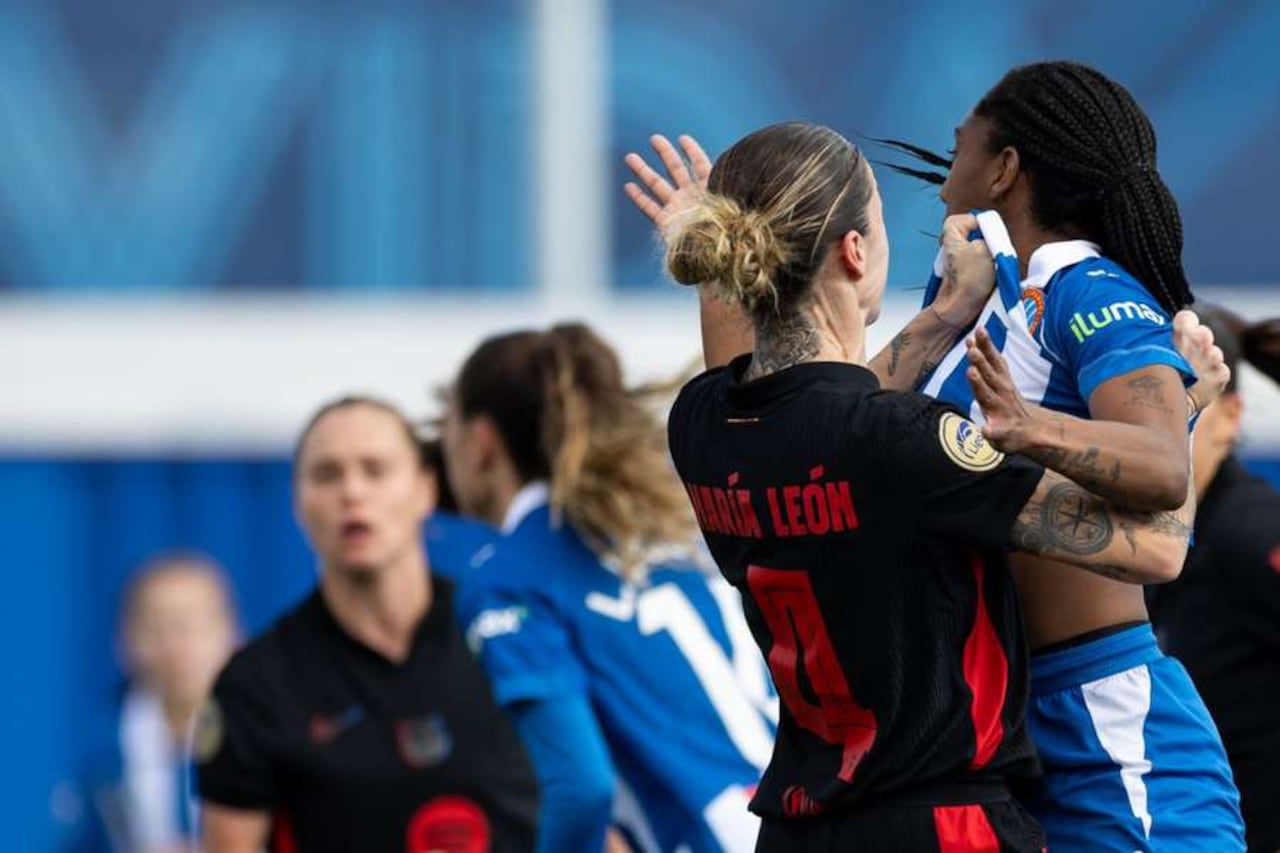 Constantes fueron los ataques de Mapi León hacia Daniela Caracas