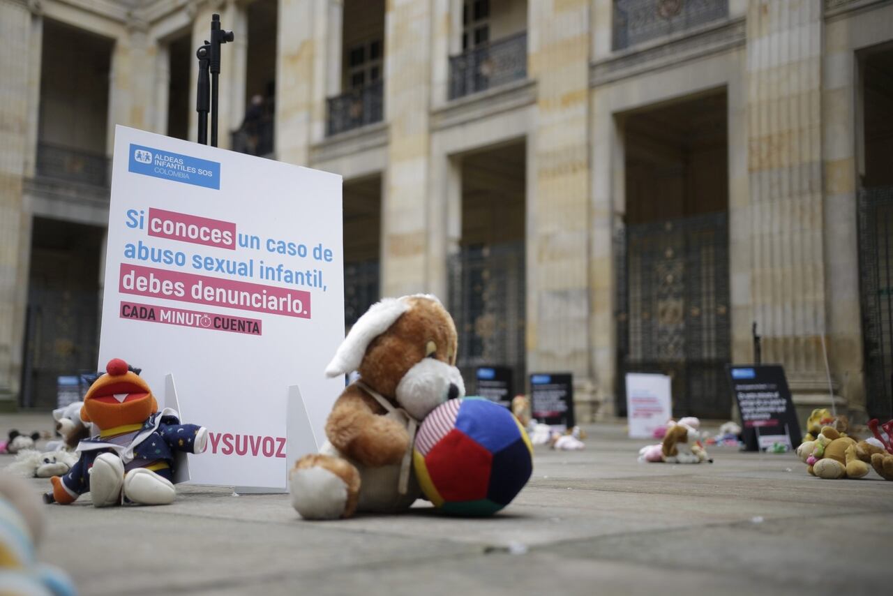 Para combatir la explotación sexual se necesita el apoyo de las autoridades y la ciudadanía. Si conoce un posible caso de explotación sexual denuncie a la Policía, la Fiscalía o ante el Icbf.