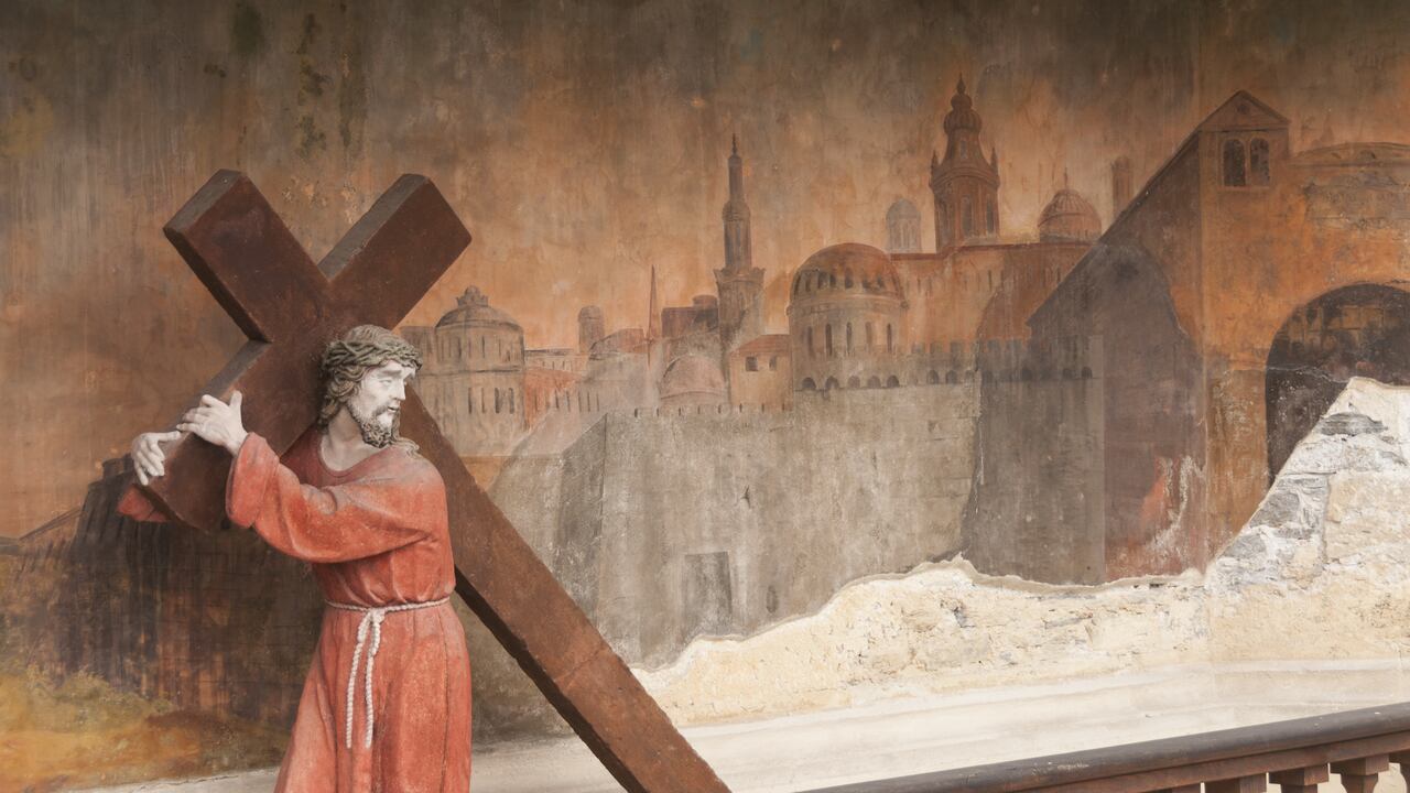 El viacrucis tiene un significado muy importante en Semana Santa.