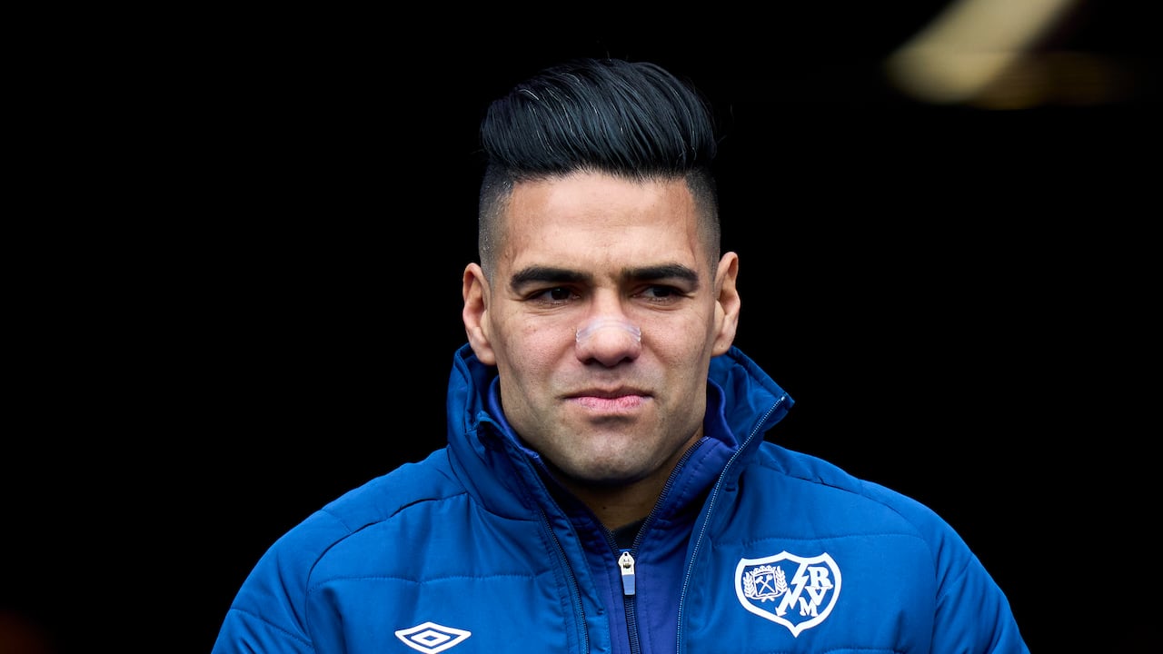 VALLADOLID, SPAIN - JANUARY 14: Radamel Falcao of Rayo Vallecano looks on prior the game during the LaLiga Santander match between Real Valladolid CF and Rayo Vallecano at Estadio Municipal Jose Zorrilla on January 14, 2023 in Valladolid, Spain. (Photo by Diego Souto/Quality Sport Images/Getty Images)